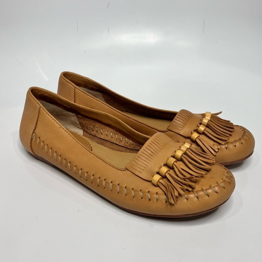 Latigo Gili flats tan leather size 6.5